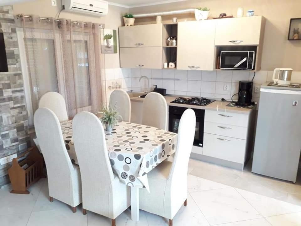 Apartment Mario Драмал Екстериор снимка